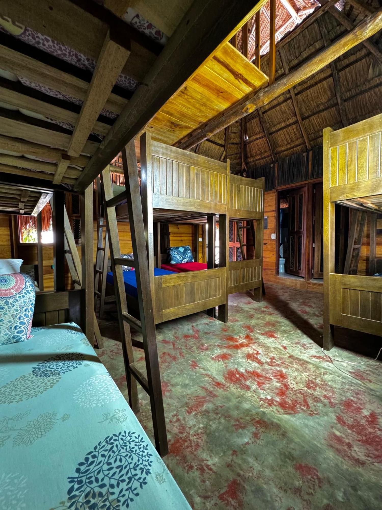 Hostal Nibuni Palomino Exterior foto