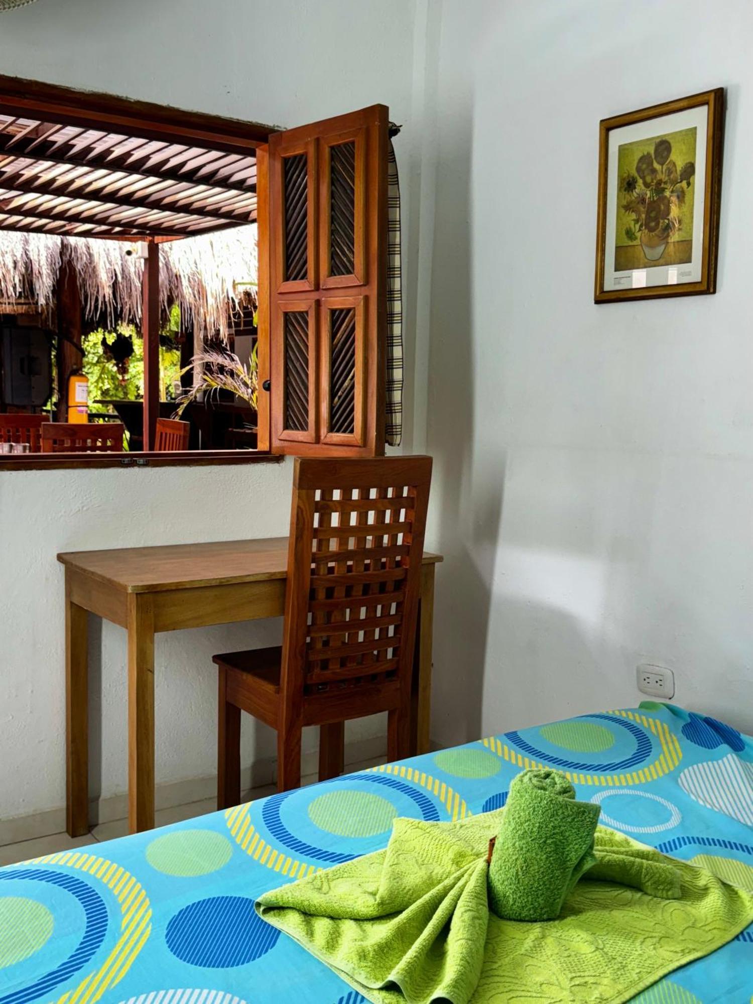 Hostal Nibuni Palomino Exterior foto